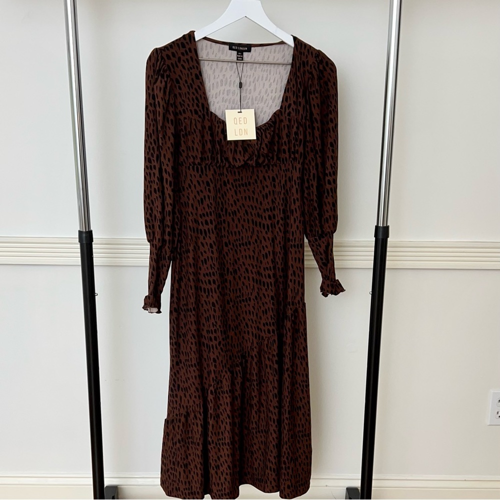 NWT QED London Leopard print dress Size US 4 UK 6